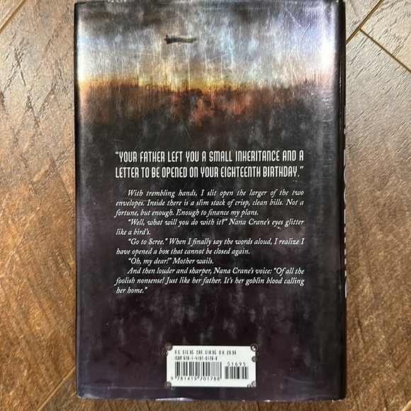 The Peculiars by Maureen Doyle McQuerry. Hardcover novel - Picture 2 of 4